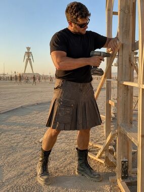 Damn Near Kilt ‘Em Sport Utility Kilt XXL Brown 🔥 Best Kilt for Festivals & Work